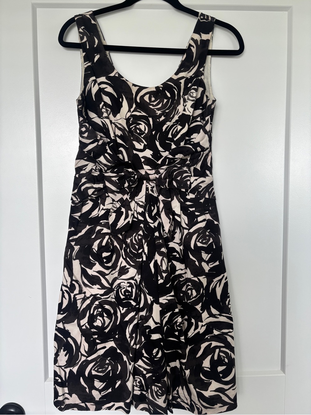 Kate Spade black and white floral Jillian dress size 4